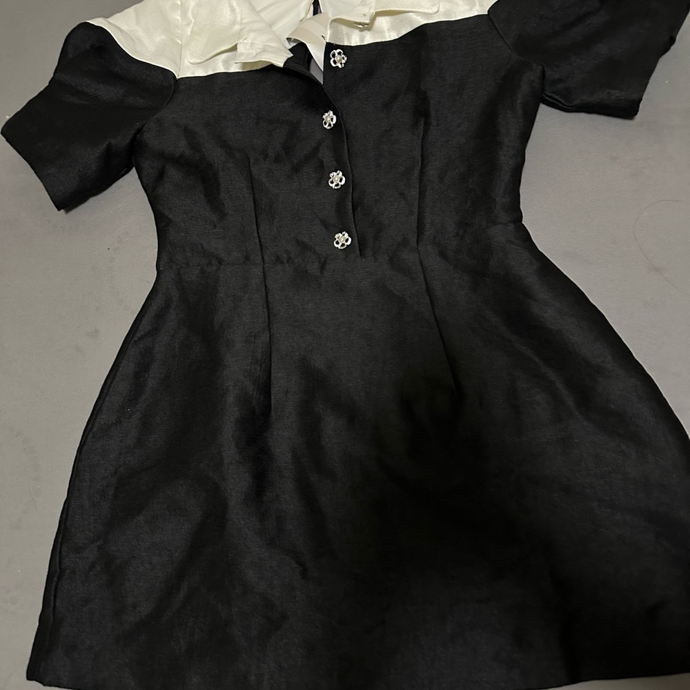 Designer - Picture 2 of 3